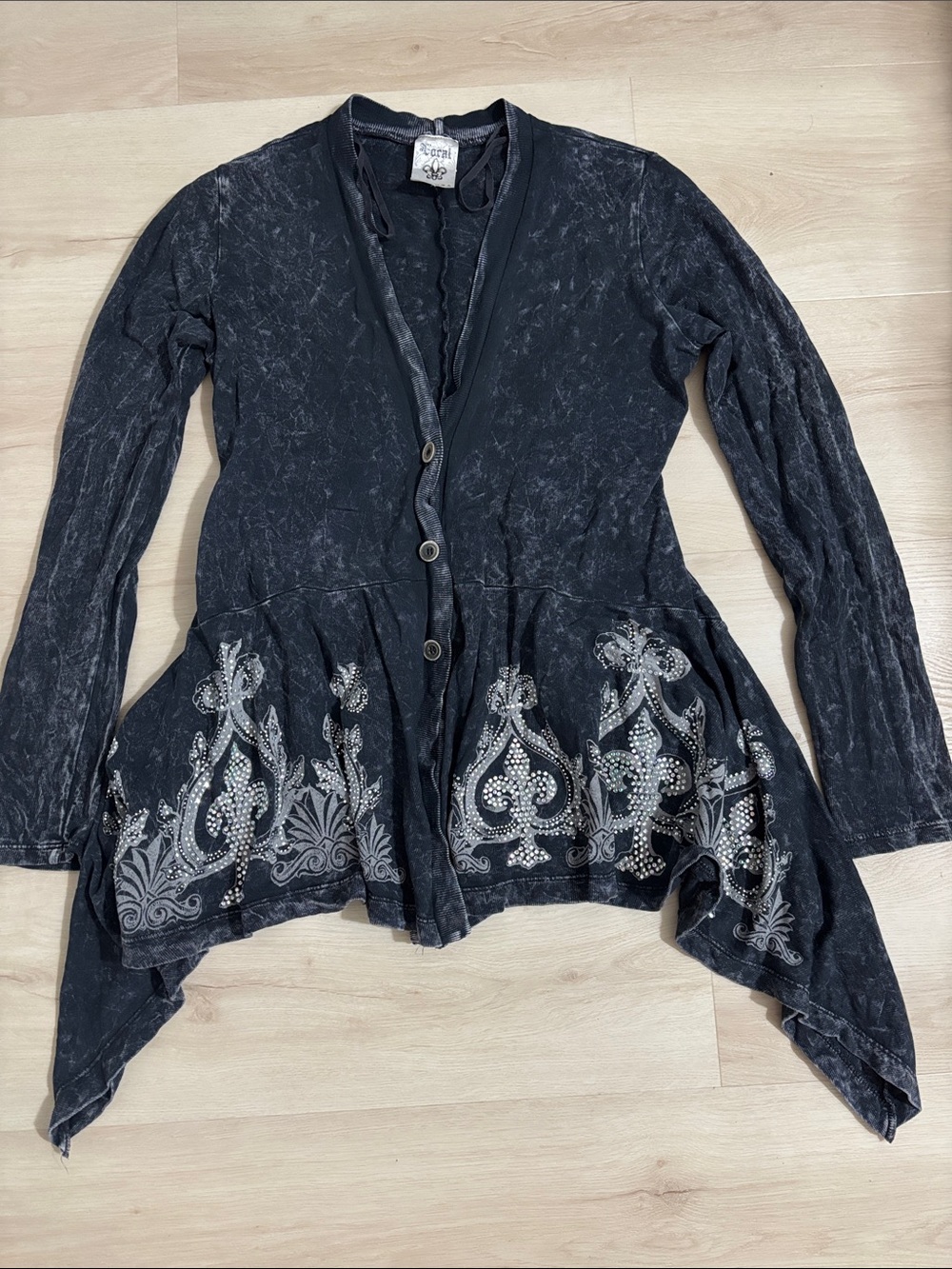 Vocal Black Embellished Hem L Goth rhinestone embroidered Grunge cardigan/top